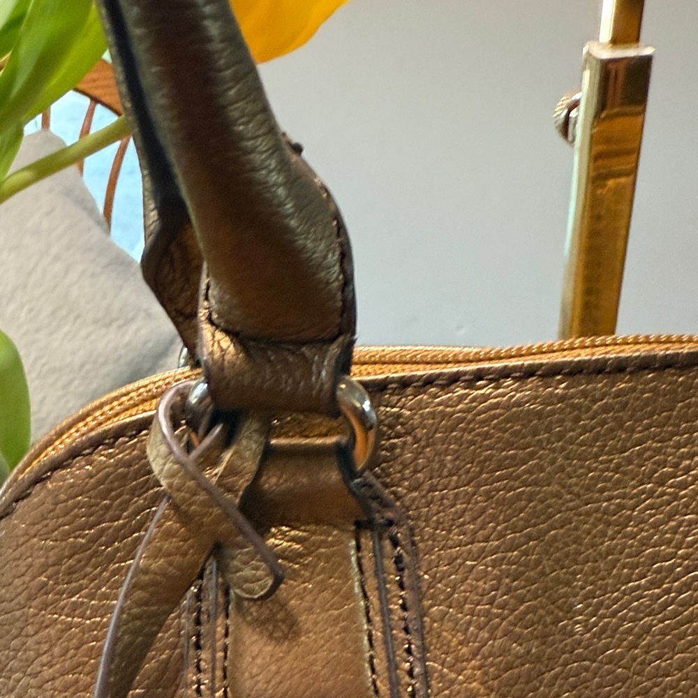 Tignanello Bronze Leather Shoulder Bag - Picture 3 of 16